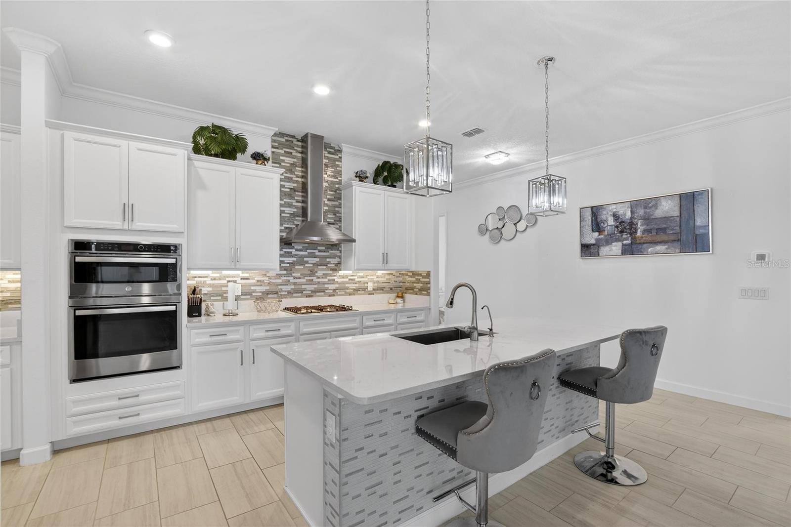 MEDLEY AT SOUTHSHORE BAY - Residential