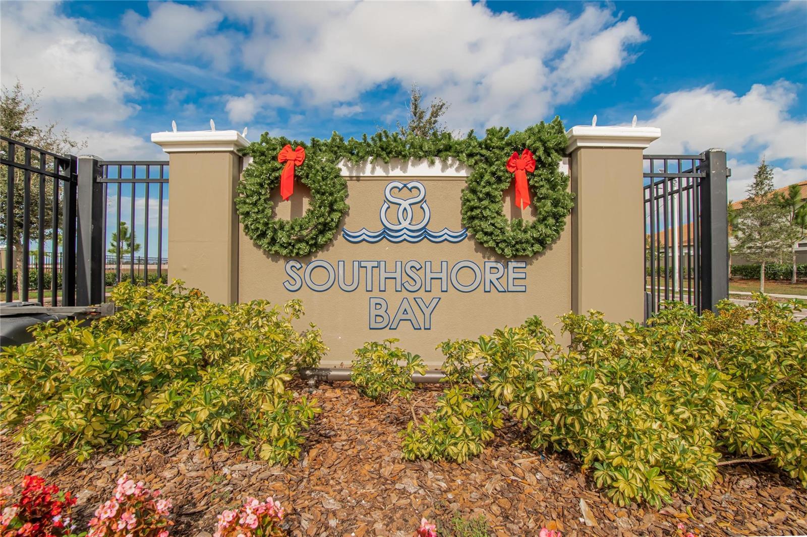 MEDLEY AT SOUTHSHORE BAY - Residential