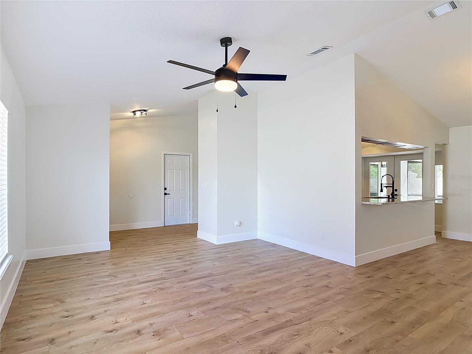DELTONA LAKES UNIT 17 - Residential