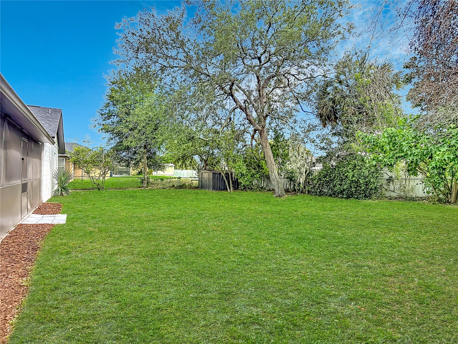 DELTONA LAKES UNIT 17 - Residential