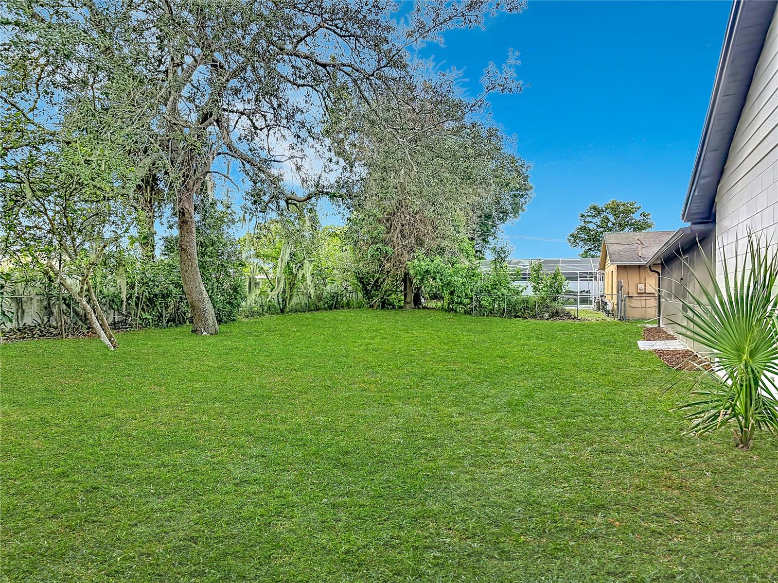 DELTONA LAKES UNIT 17 - Residential