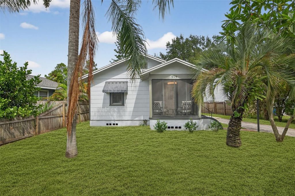 Photo of 919 29th Street N, St Petersburg, FL 33713 (MLS # TB8435225)