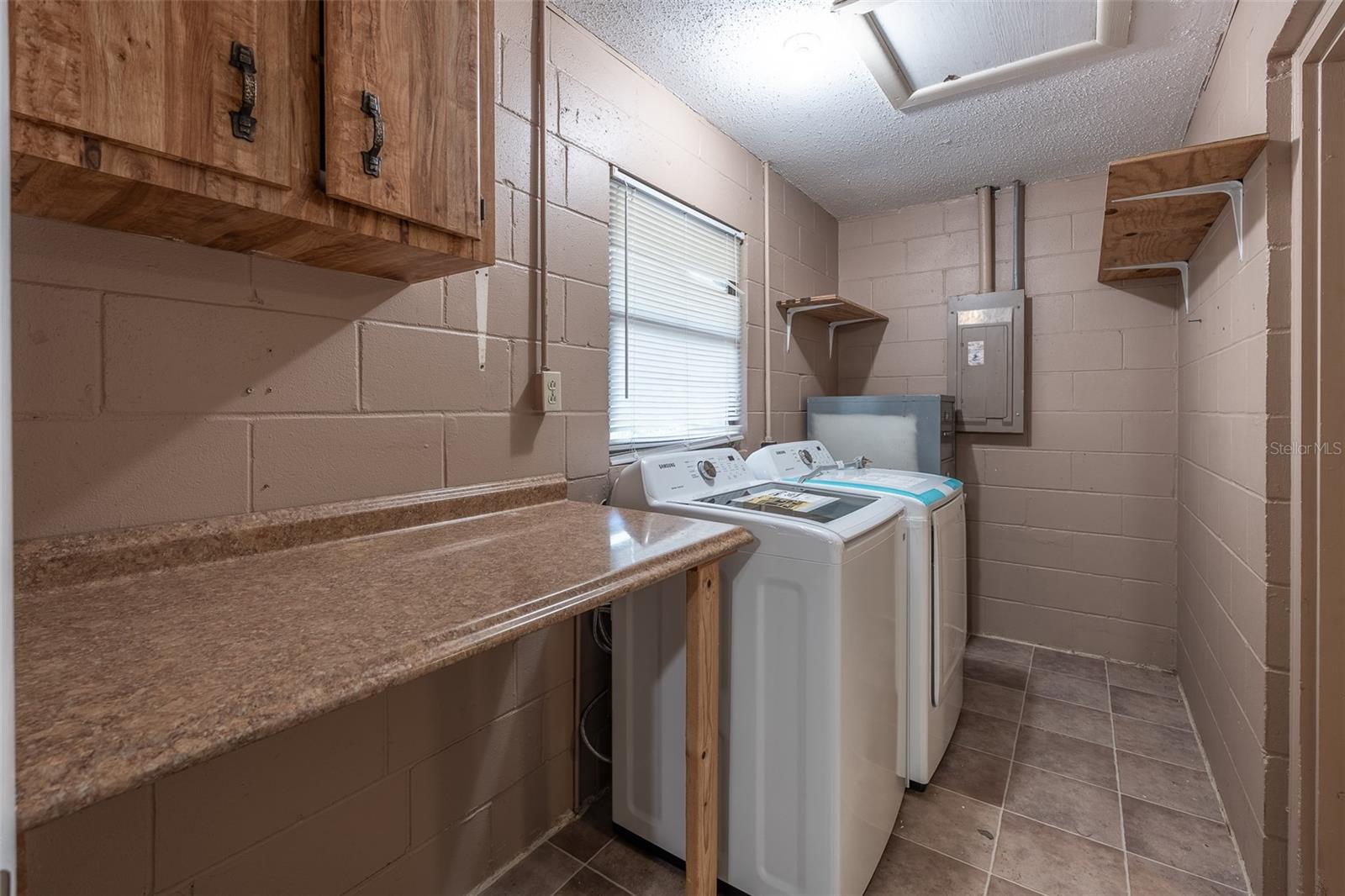 FOX RUN - Residential