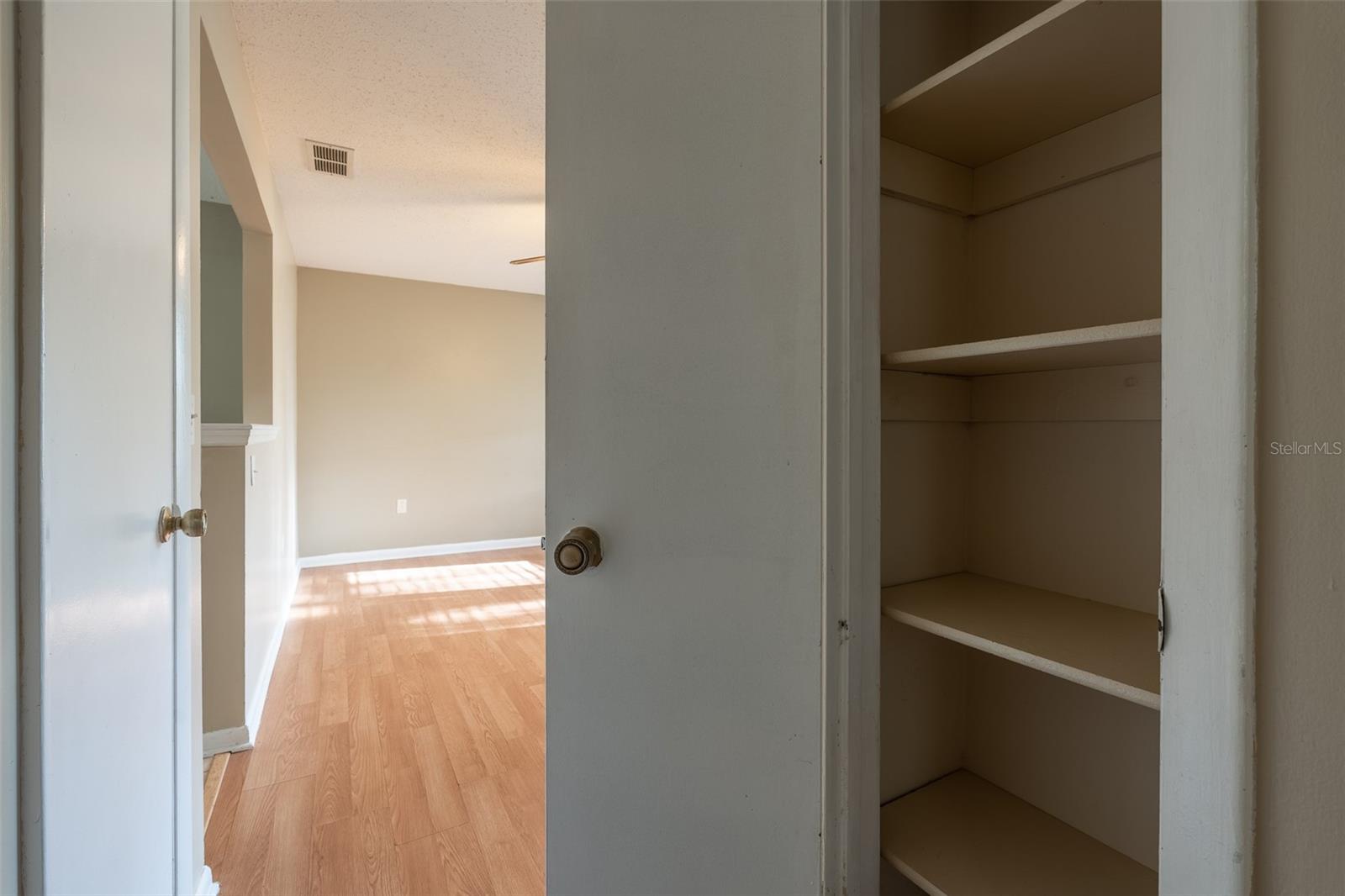 FOX RUN - Residential