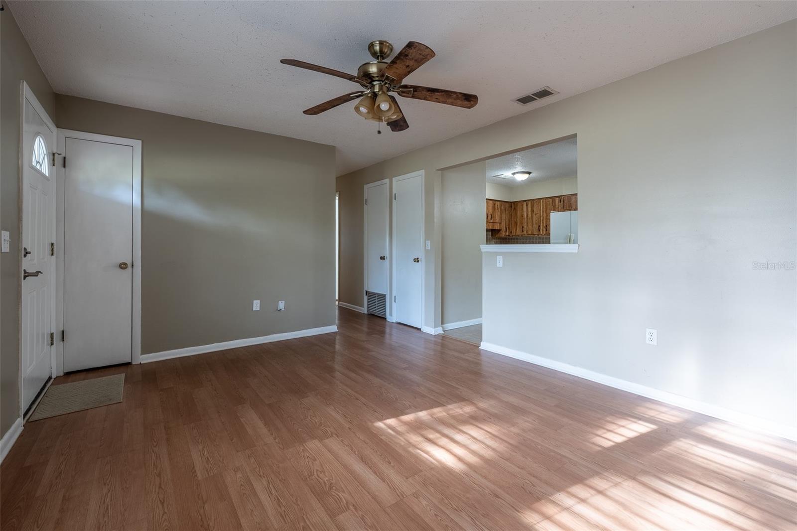 FOX RUN - Residential