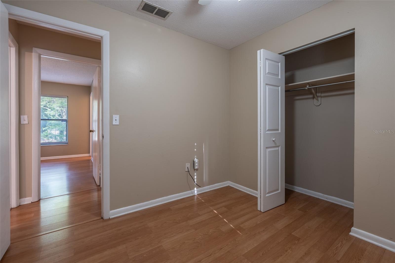 FOX RUN - Residential