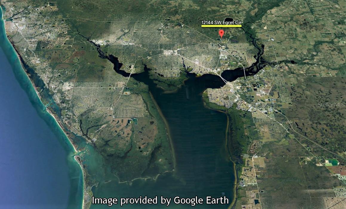 NORTH SHORE/KINGSWAY - Residential