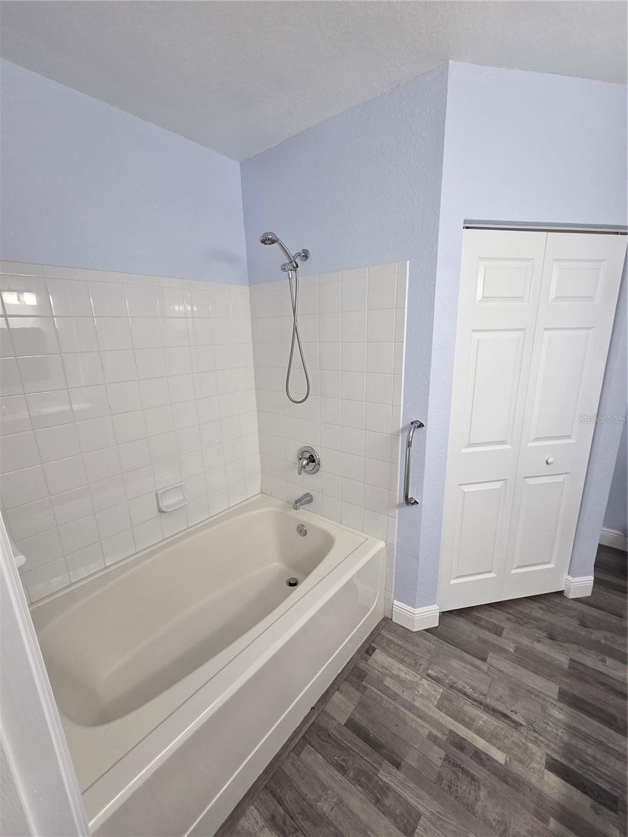 WATERFORD AT PALM HARBOR LUXURY CONDO - Residential Lease