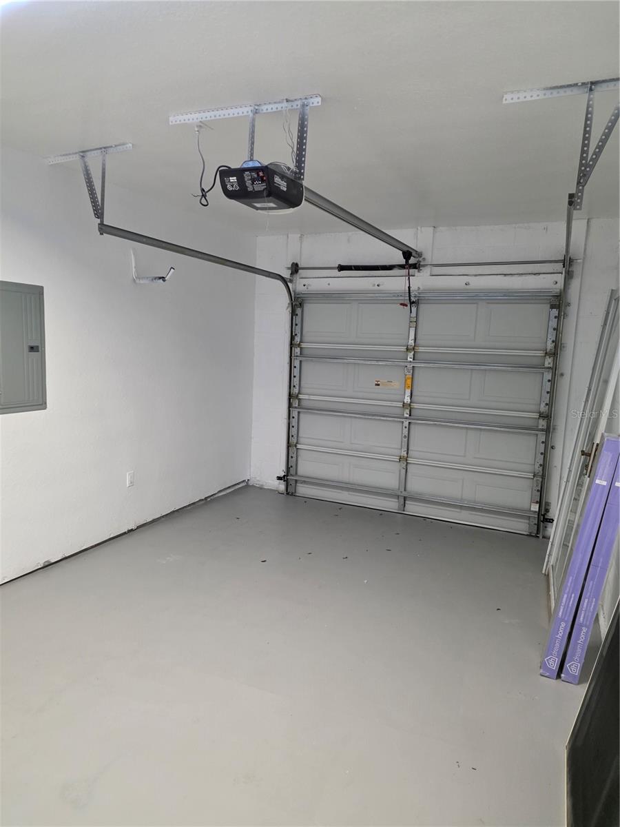 WATERFORD AT PALM HARBOR LUXURY CONDO - Residential Lease