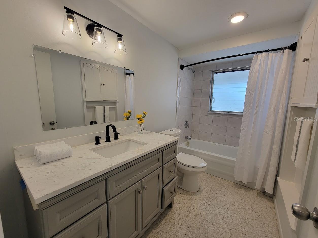 VENICE EAST 4TH ADD - Residential