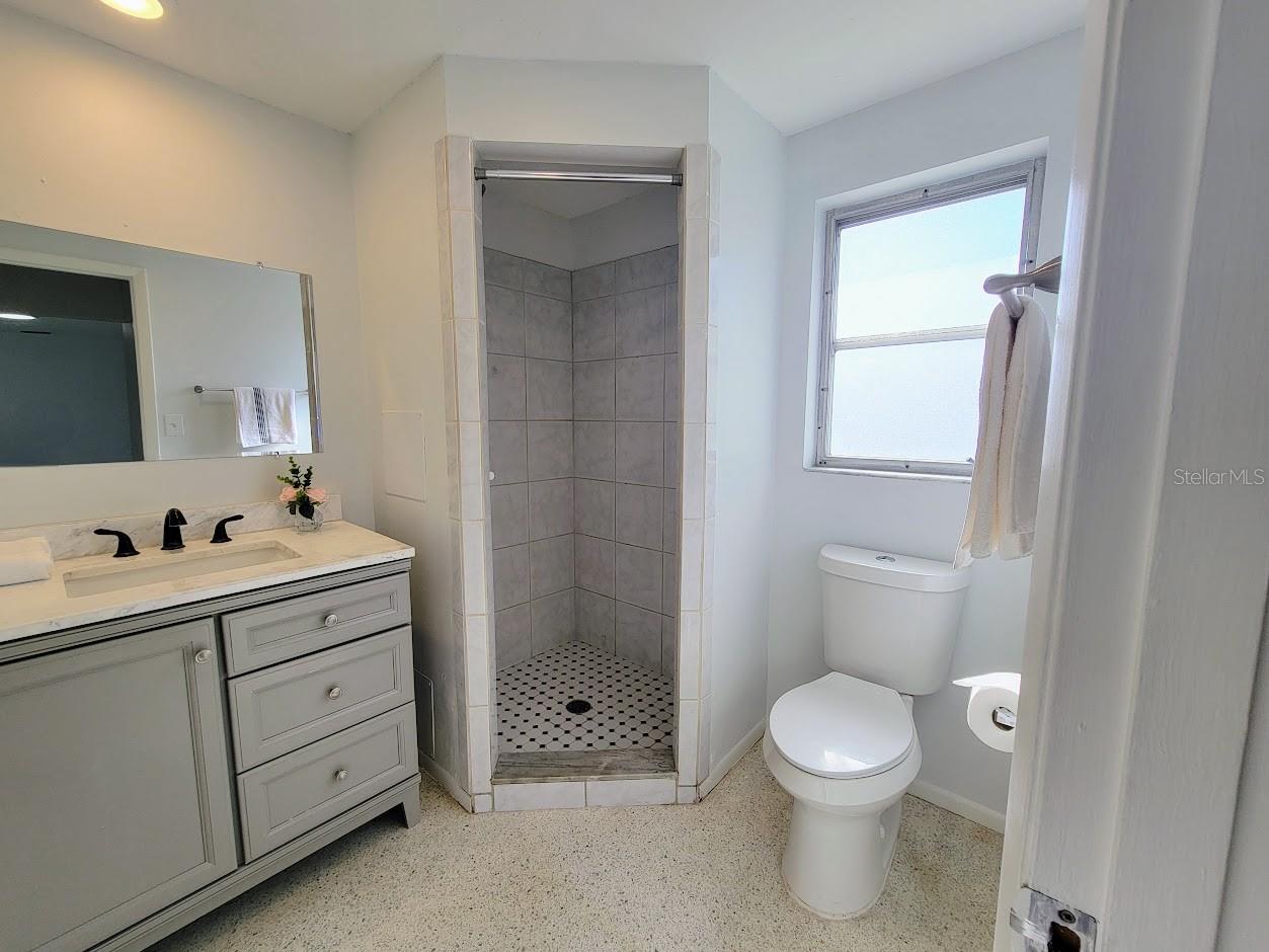 VENICE EAST 4TH ADD - Residential