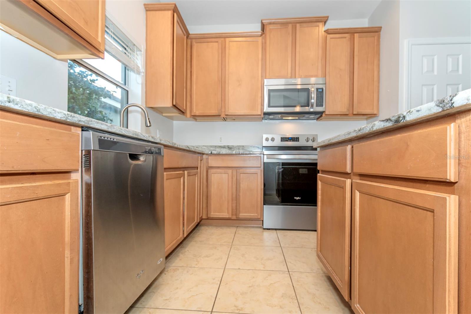 GROVELAND WATERSIDE POINTE PH 01 - Residential