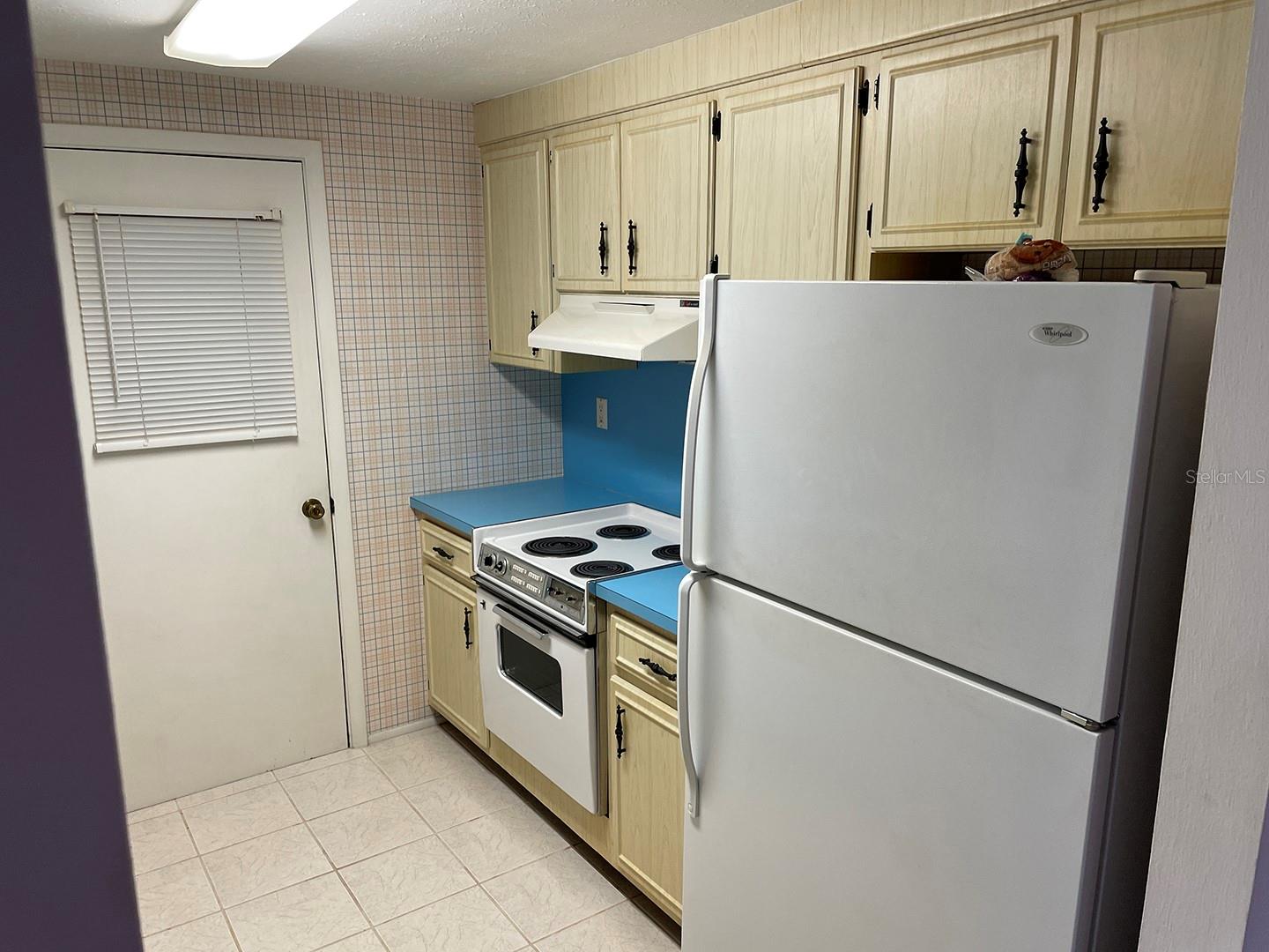 SOUTH VENICE - Residential