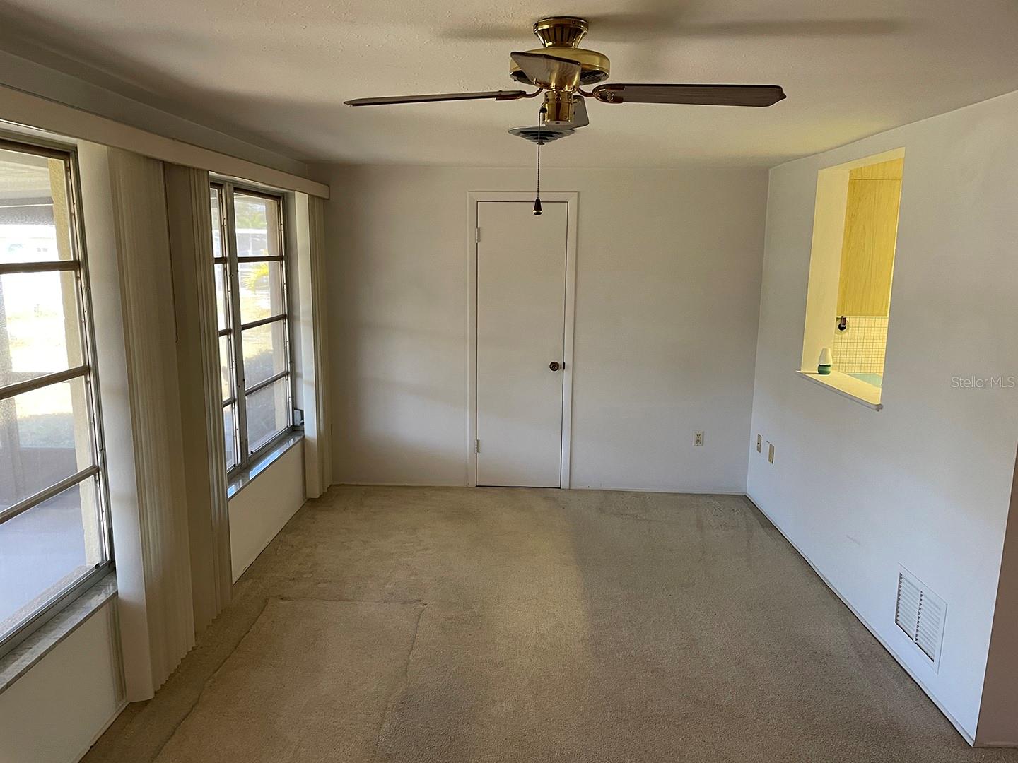 SOUTH VENICE - Residential