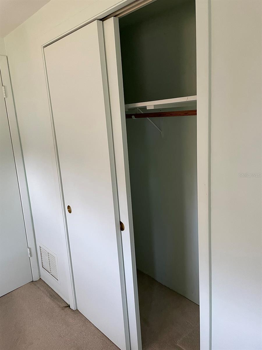 SOUTH VENICE - Residential