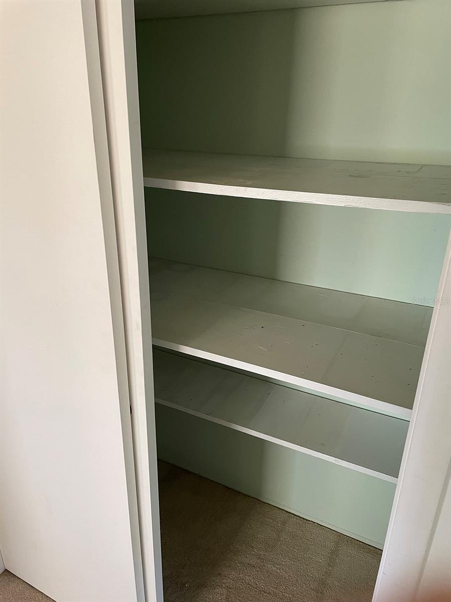 SOUTH VENICE - Residential