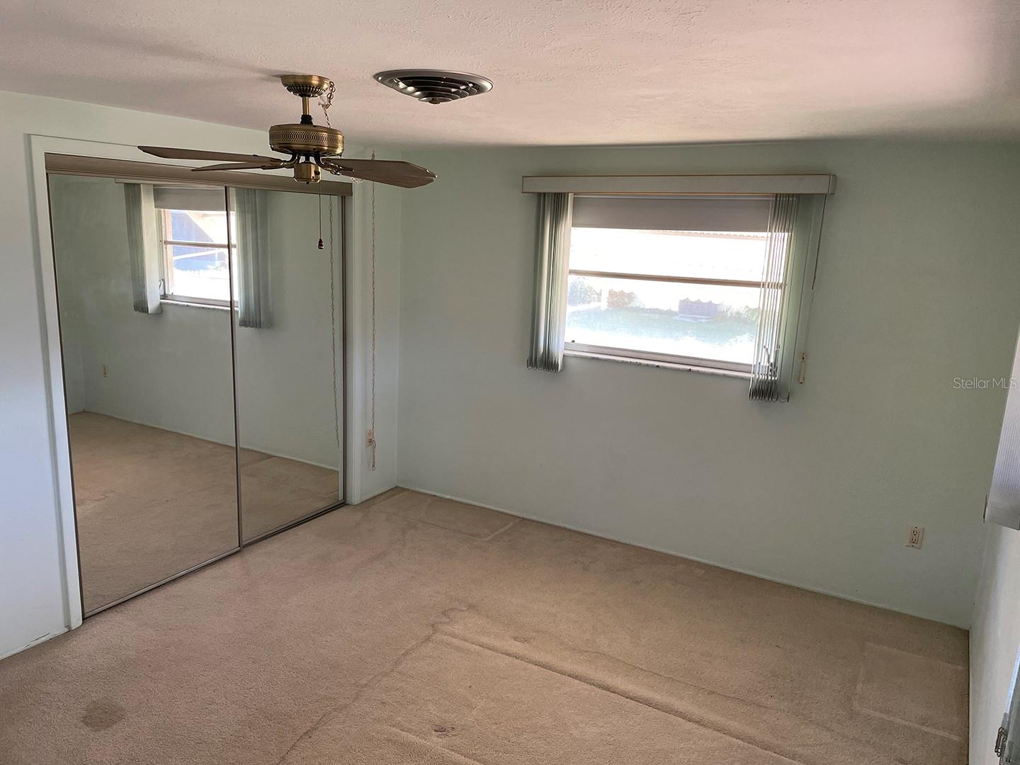 SOUTH VENICE - Residential