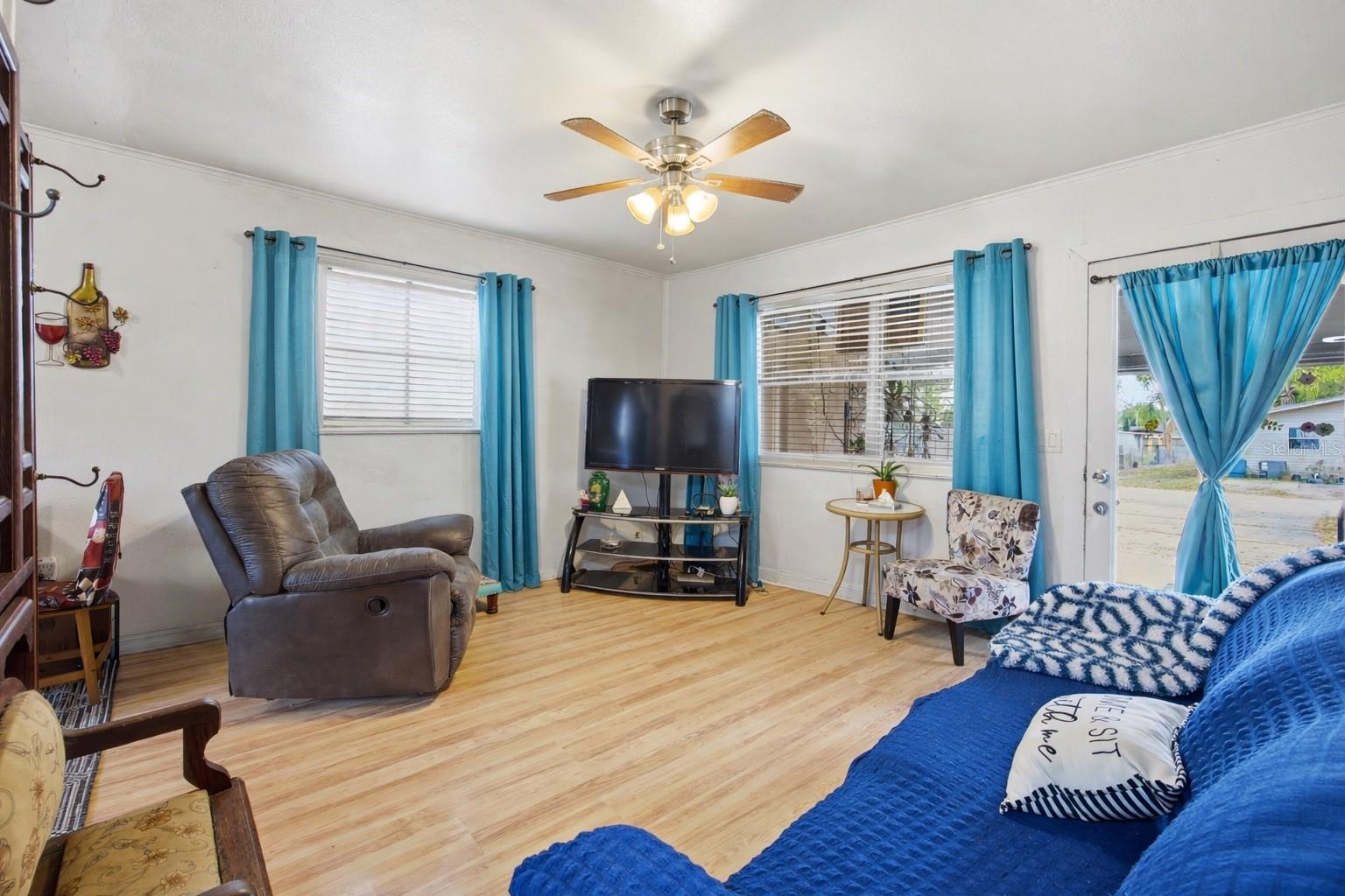 OAK LEVEL HEIGHTS - Residential