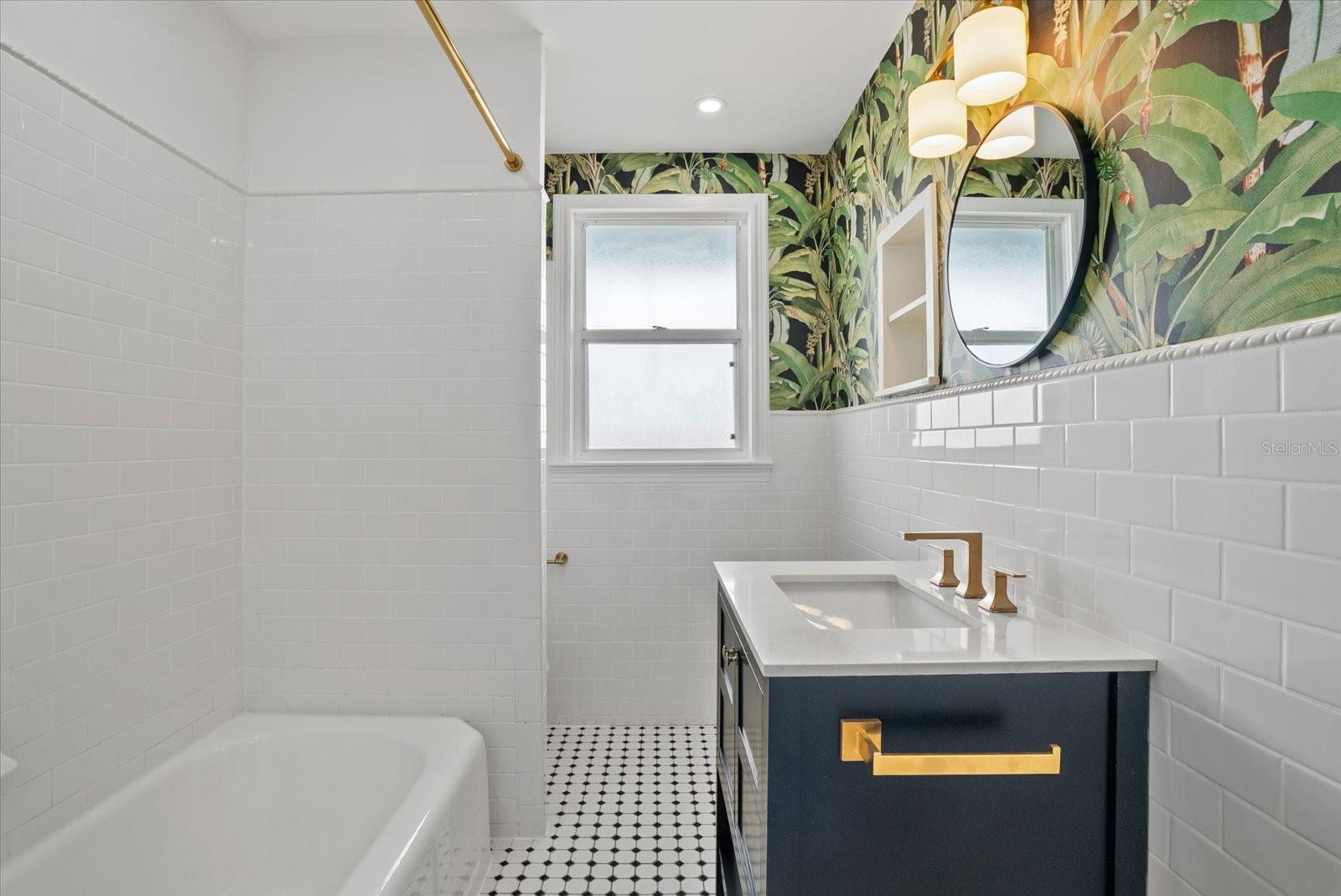 GROVE LAWN REPLAT - Residential