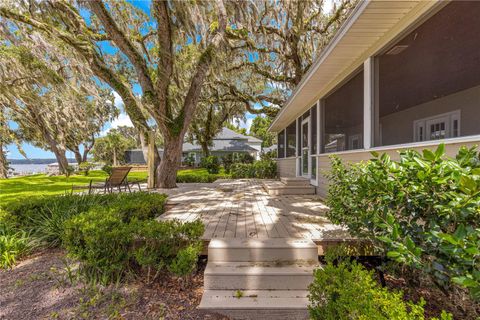 Tiny photo for 12360 E Highway 25, Ocklawaha, FL 32179 (MLS # OM705819)