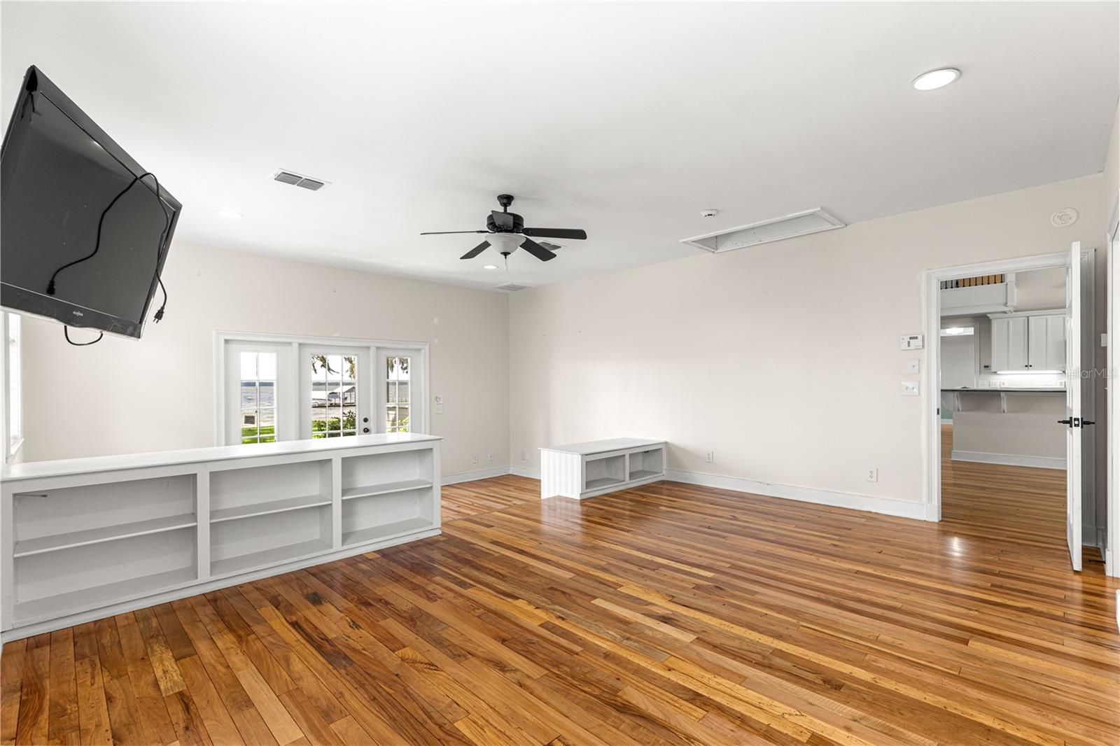 CONNORS SUB - Residential