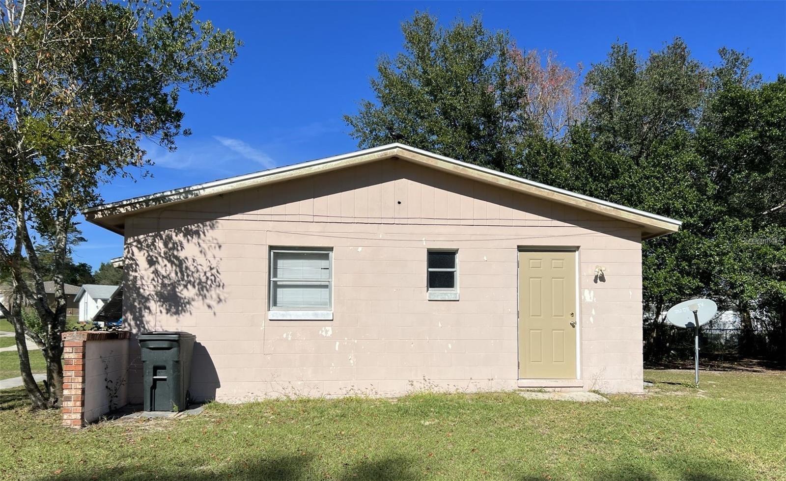 MARION OAKS UN #2 - Residential Lease