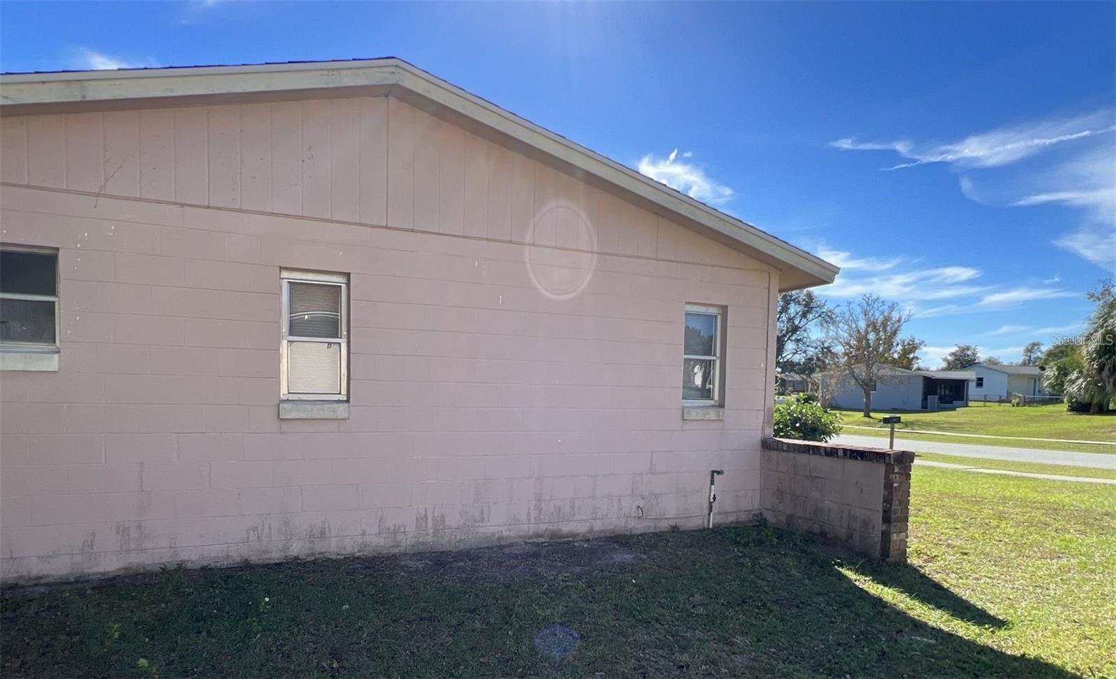 MARION OAKS UN #2 - Residential Lease