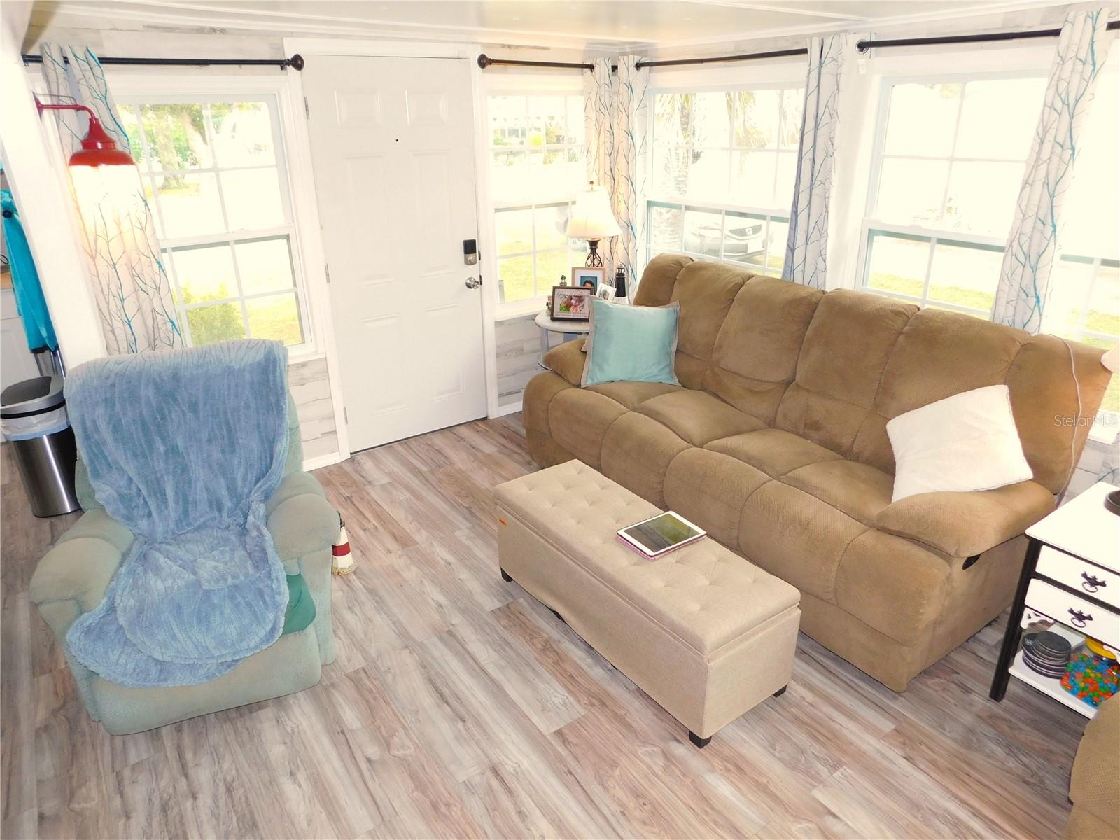 BETMAR ACRES - Residential