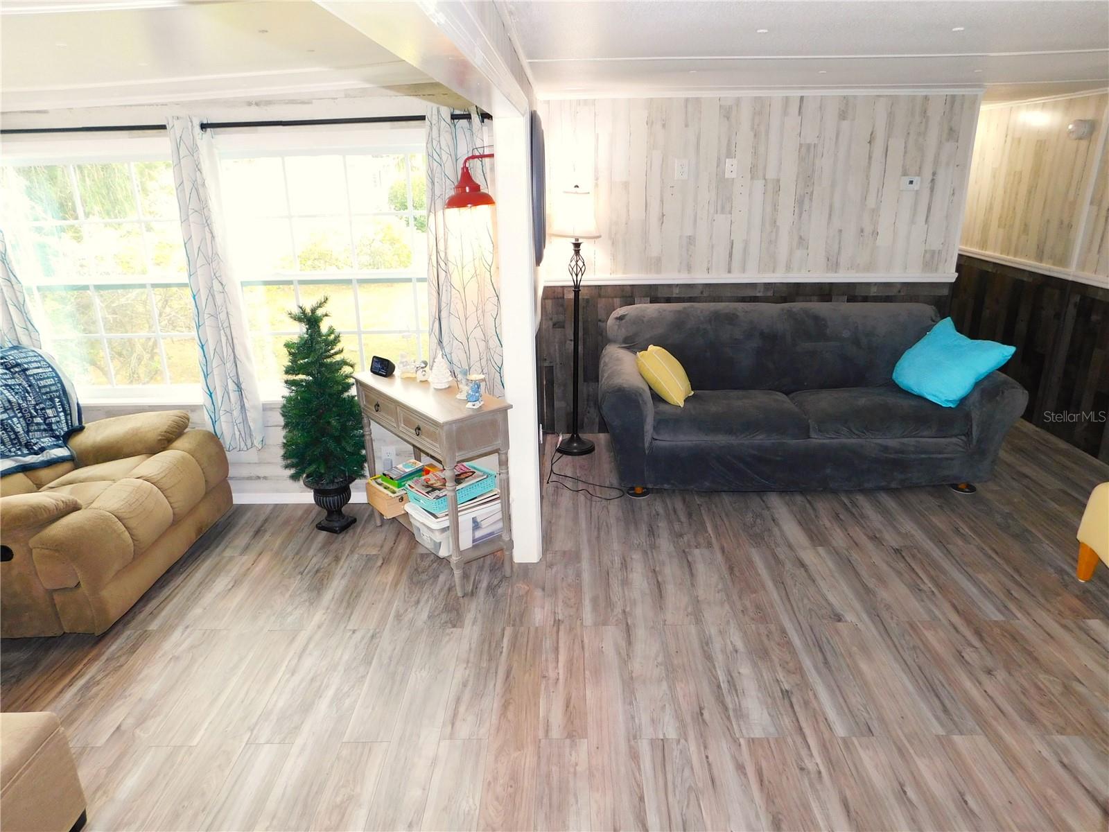 BETMAR ACRES - Residential