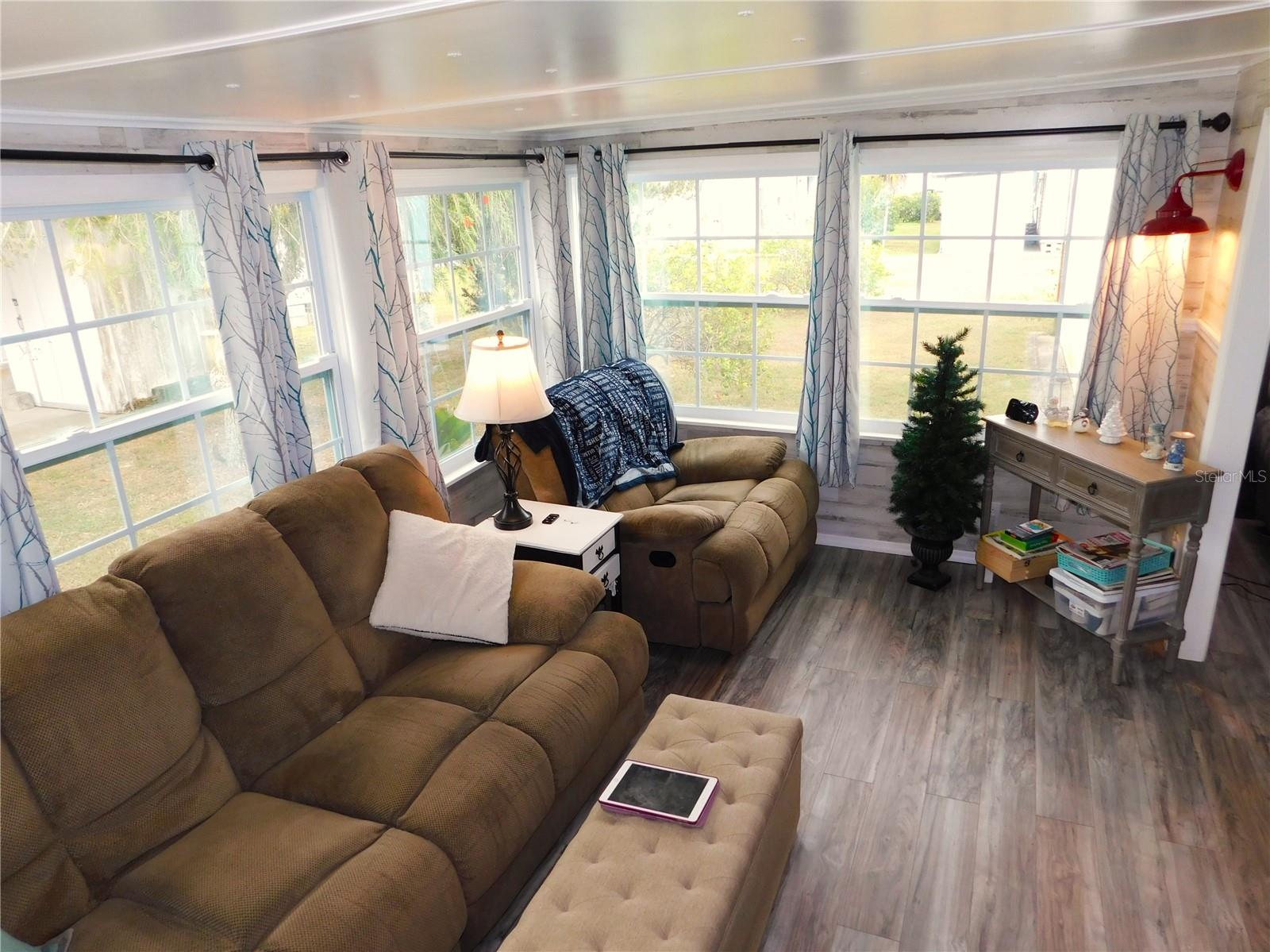 BETMAR ACRES - Residential