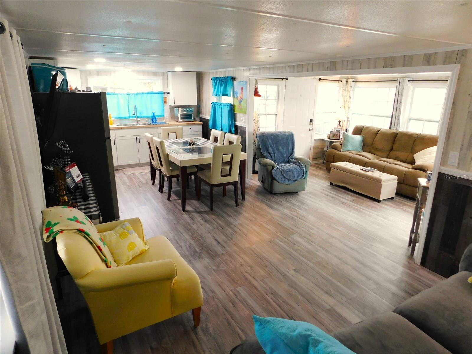 BETMAR ACRES - Residential