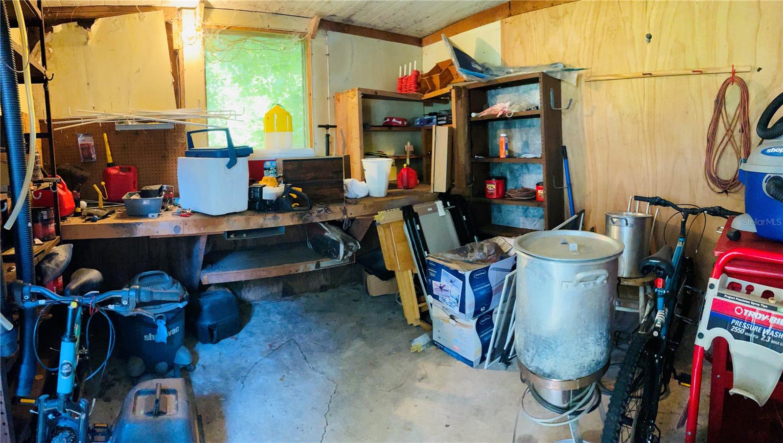 SILVER SPGS VILLAGE - Residential