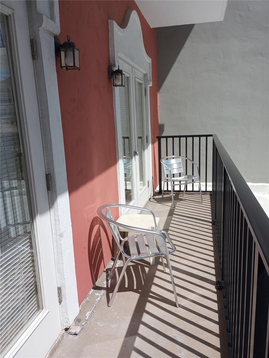 RESIDENCES/EUROPEAN VILLAGE - Residential