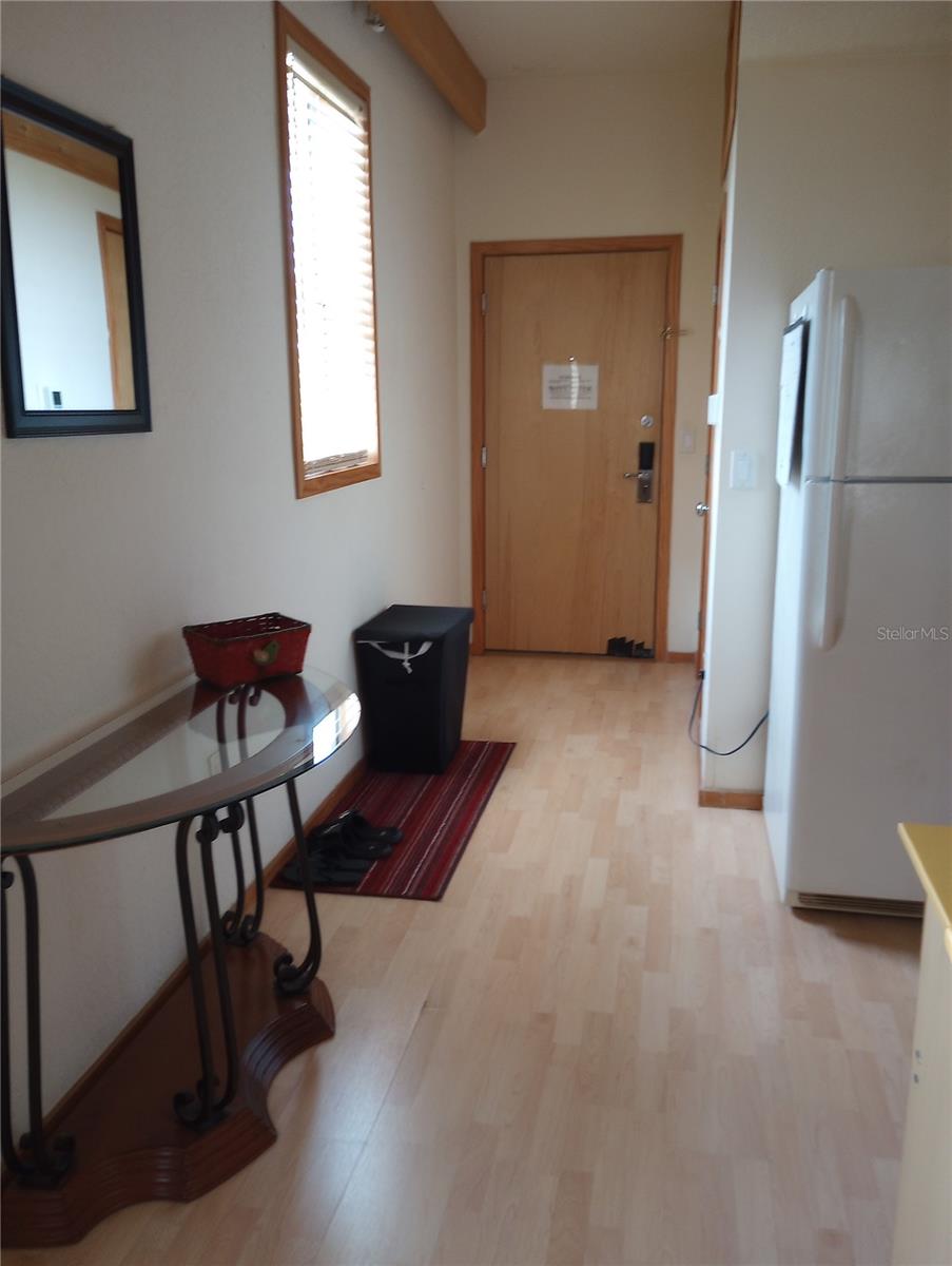 RESIDENCES/EUROPEAN VILLAGE - Residential