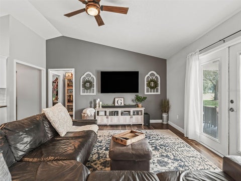 Tiny photo for 1539 SE 34th Way, Summerville, FL 33585 (MLS # OM729236)