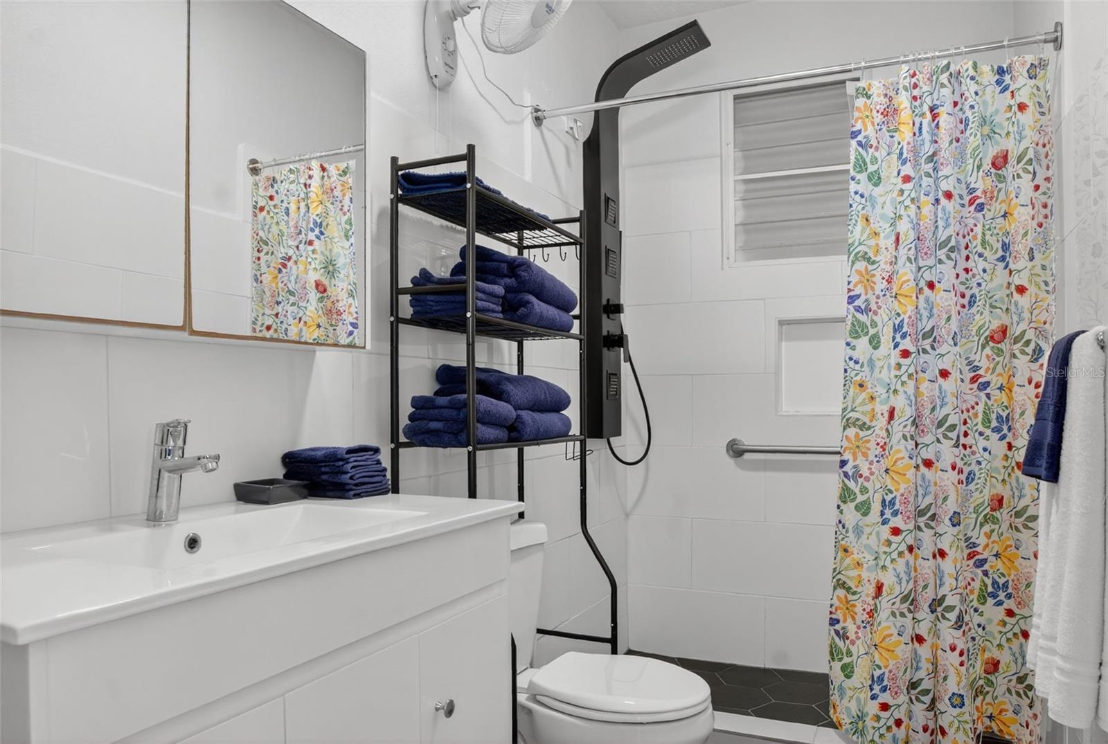 BARRIO PUEBLO - Residential