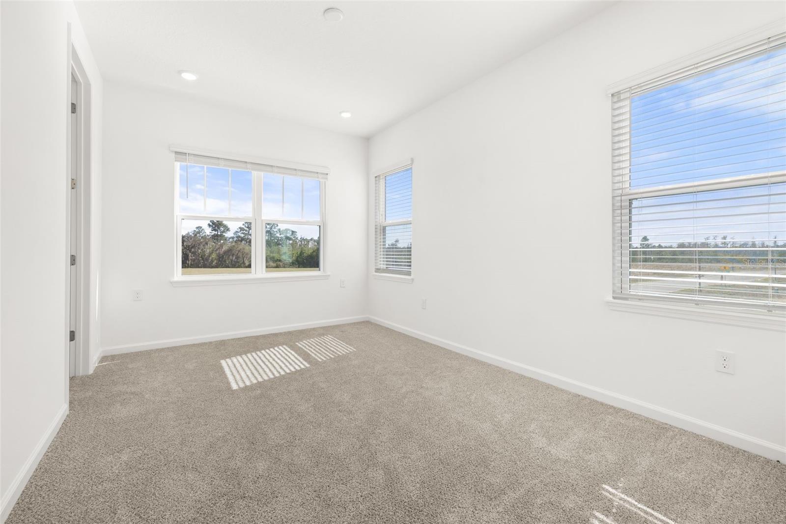 SERENADE AT OVATION - Residential