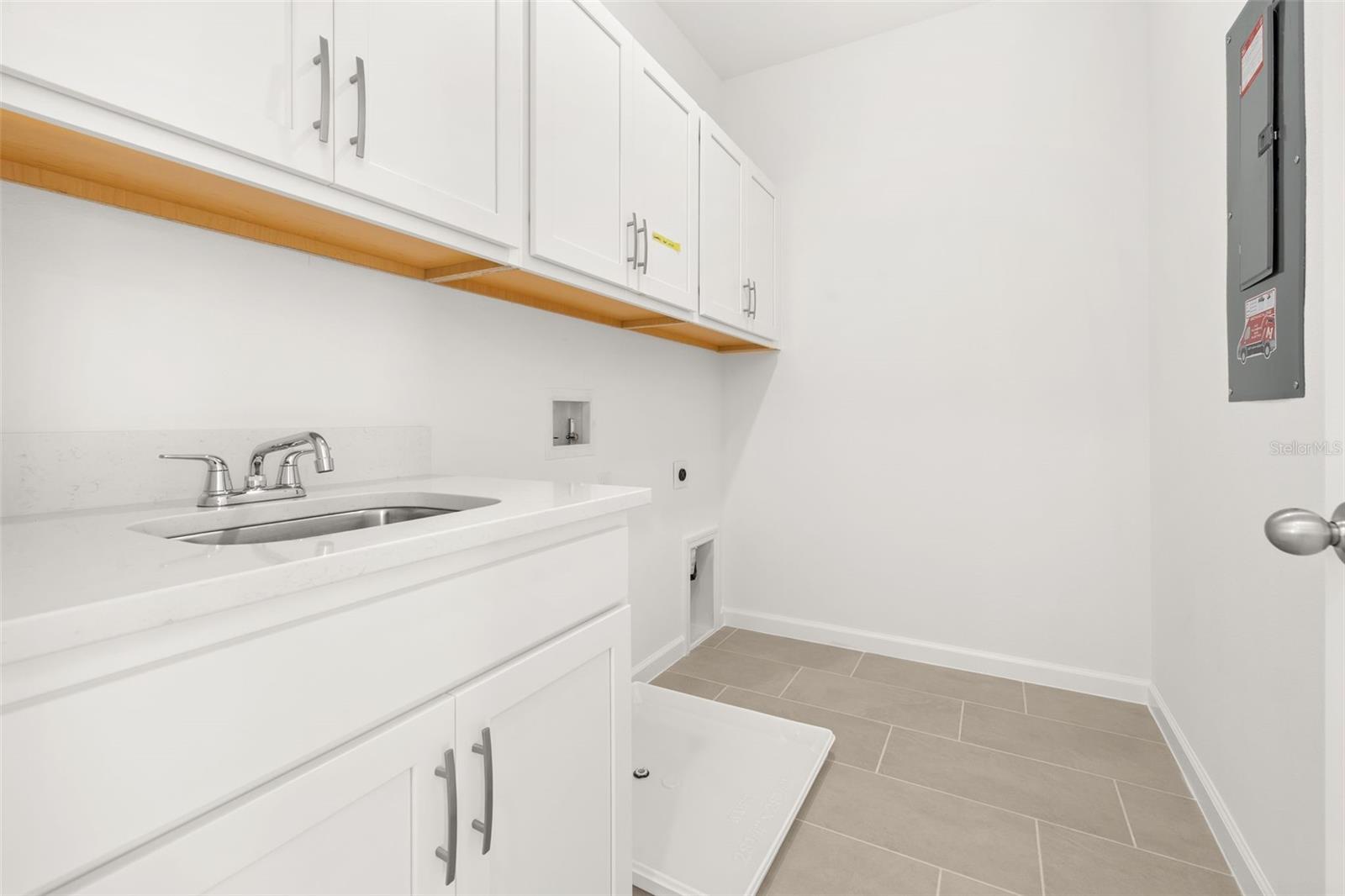 SERENADE AT OVATION - Residential