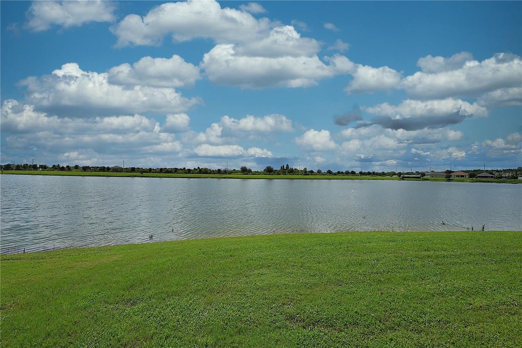 Photo of 5179 White Egret Lane, Lakeland, FL 33811 (MLS # L4964959)