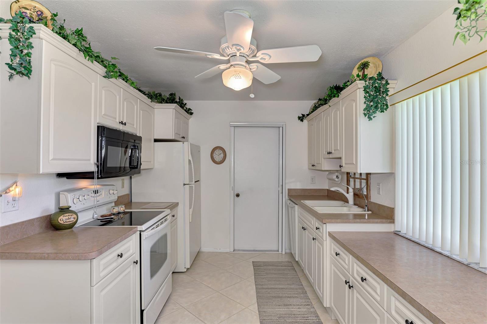 PORT CHARLOTTE 15 REP 02 - Residential