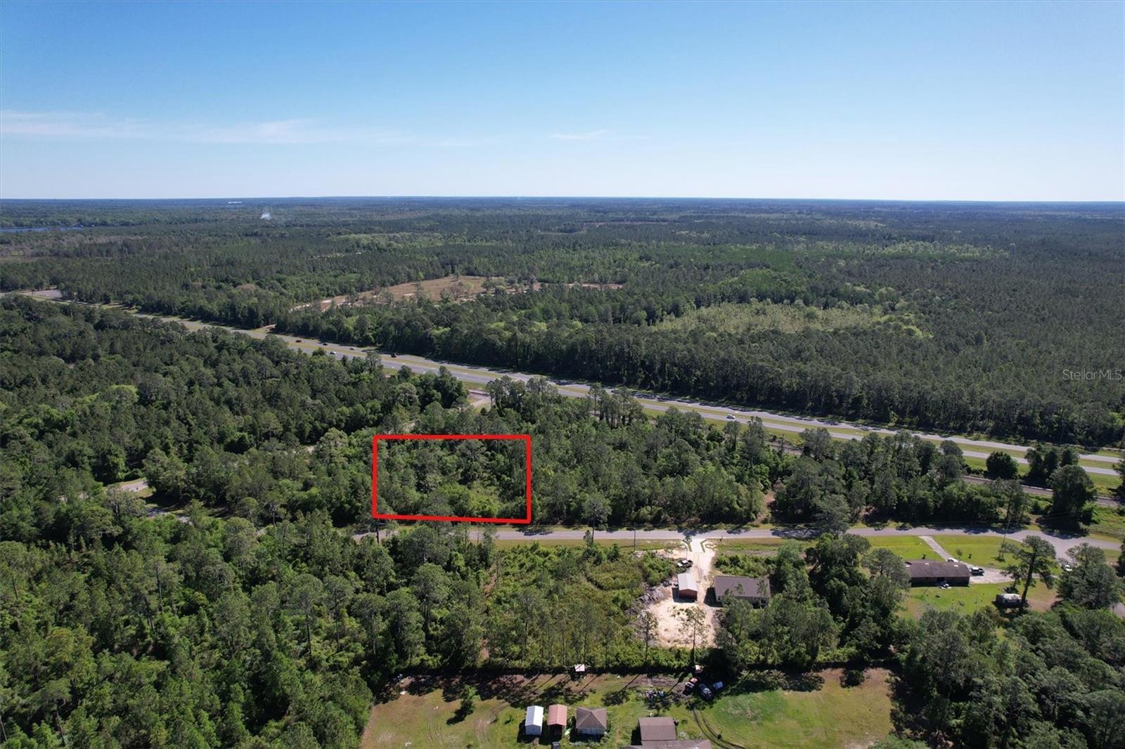 One or more photo(s) has been virtually staged. 1 acre buildable lot! Discover the epitome of Florida living on this vacant lot just moments from the shores of Lake Lochloosa. Home to some of the best fishing in Florida and so much more... Positioned mere minutes from Gainesville, home to the esteemed University of Florida, and within easy reach of Ocala, this parcel of land offers both convenience and tranquility.
This property may be sold individually or as a package = 4.4 acers of land. Ask for details.