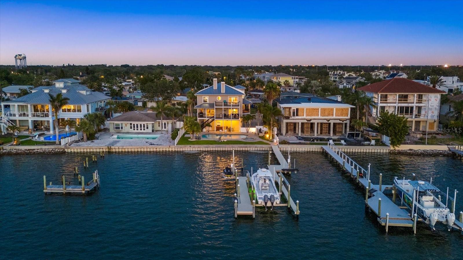 2438 BAYWOOD DRIVE W