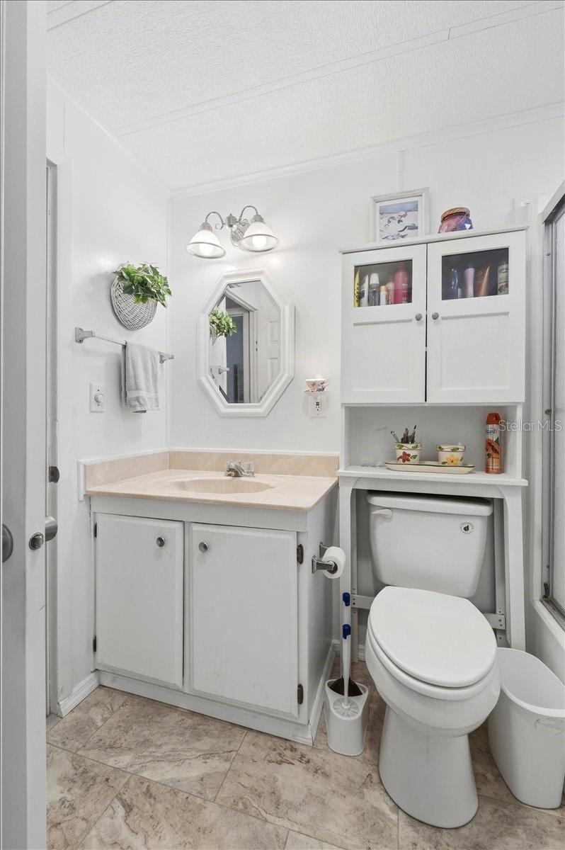 OAKWOOD ESTATES - Residential