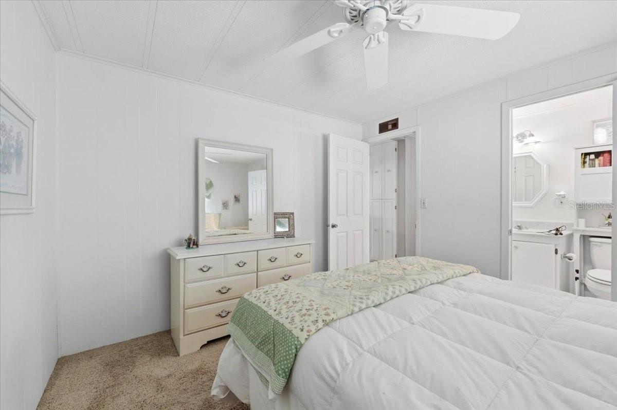 OAKWOOD ESTATES - Residential