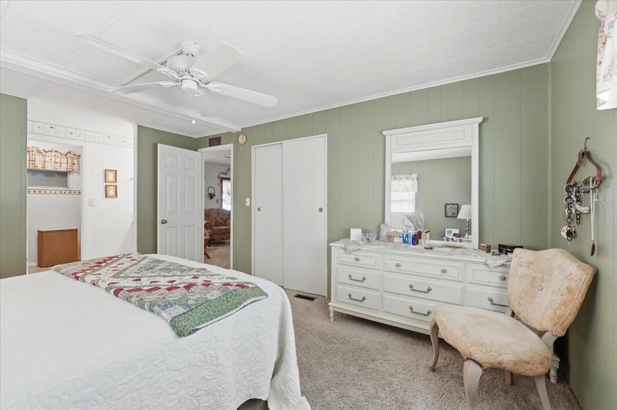 OAKWOOD ESTATES - Residential