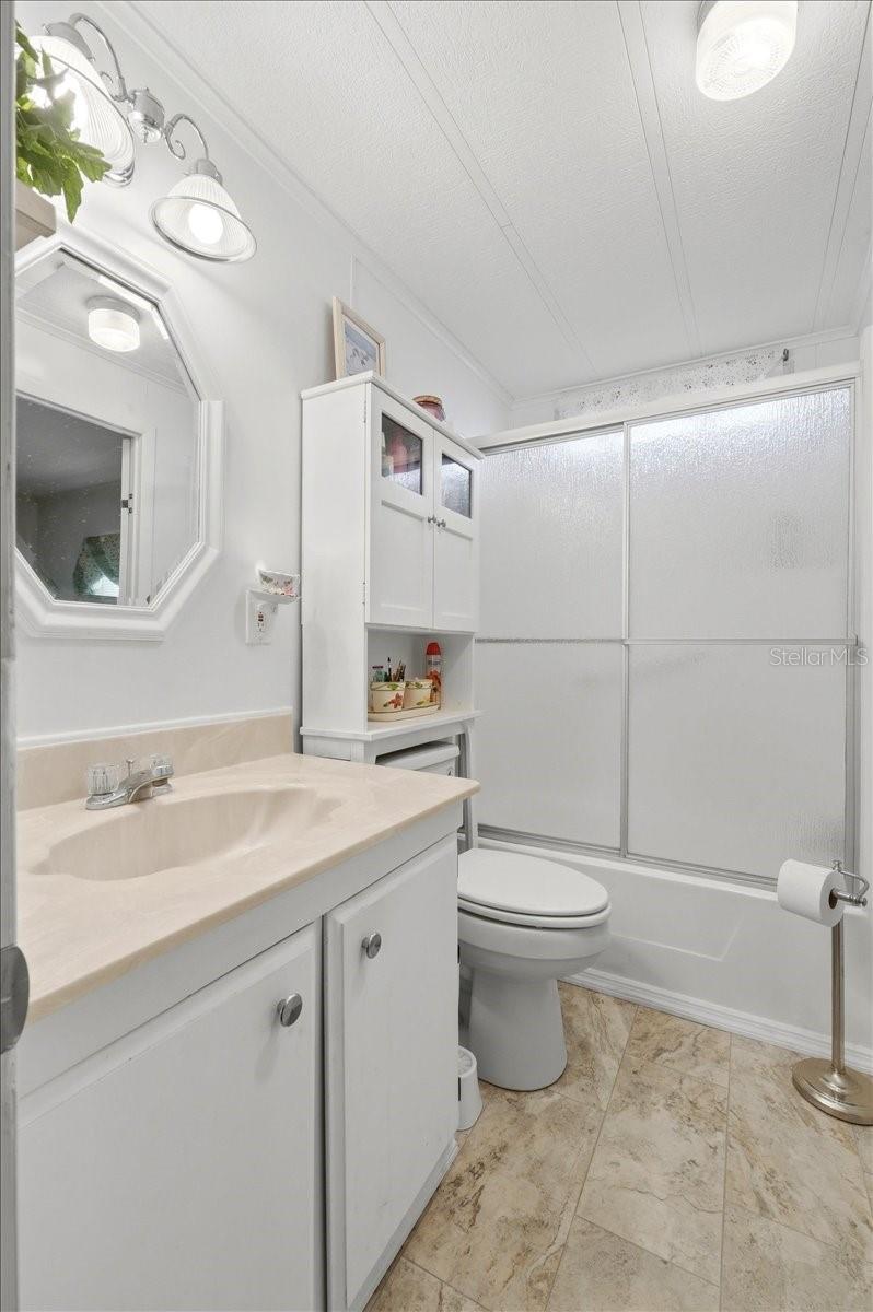 OAKWOOD ESTATES - Residential