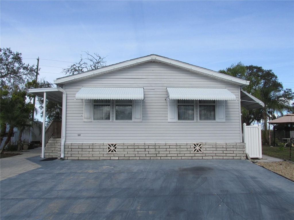 Photo of 11 Grey Fox Lane, Lake Wales, FL 33898 (MLS # K4903108)