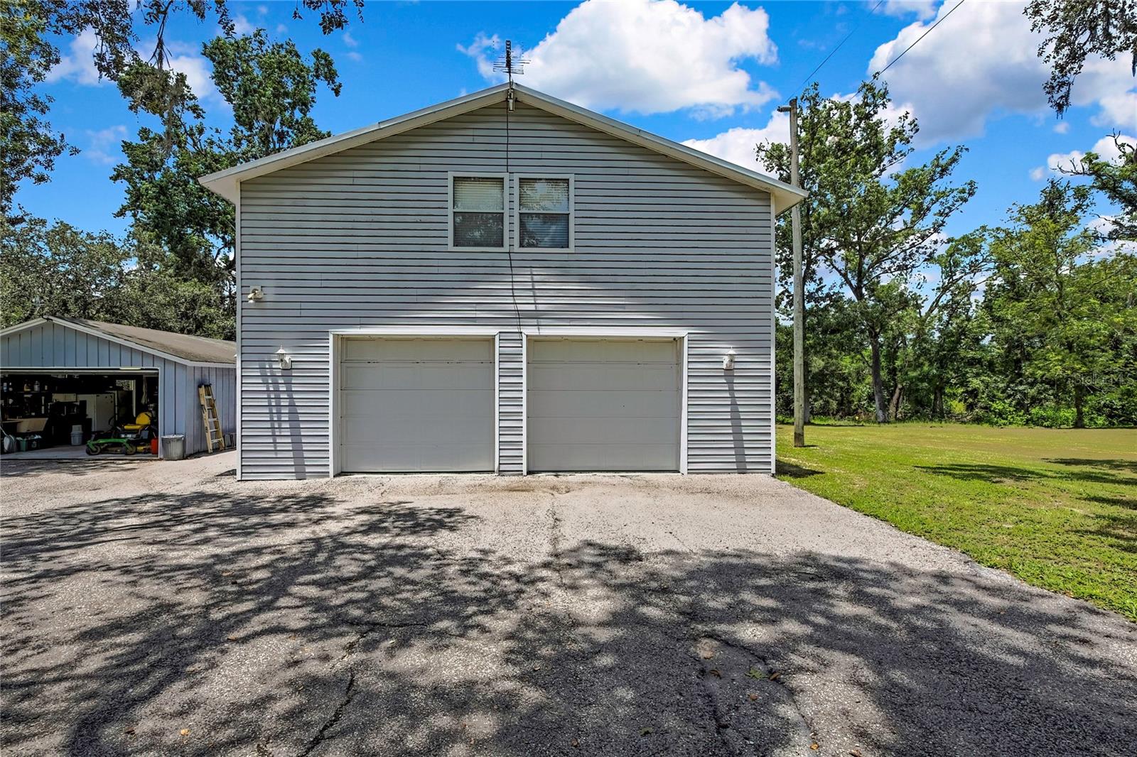 ACREAGE - Residential