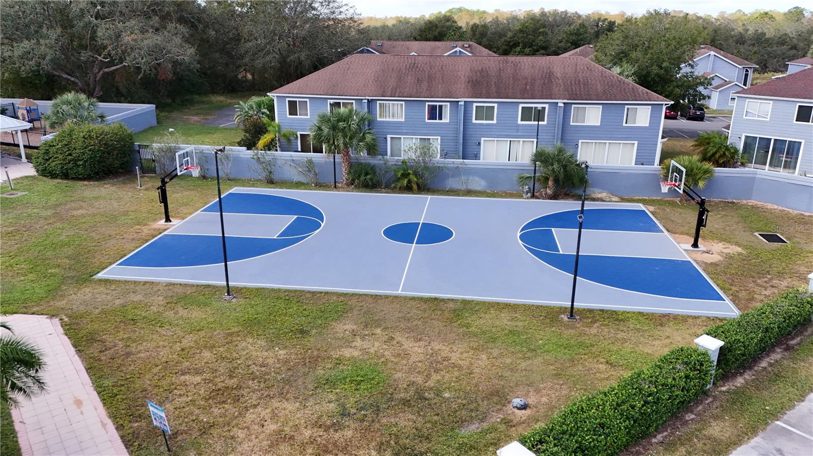 ISLAND CLUB WEST - PH 2 - Residential Lease