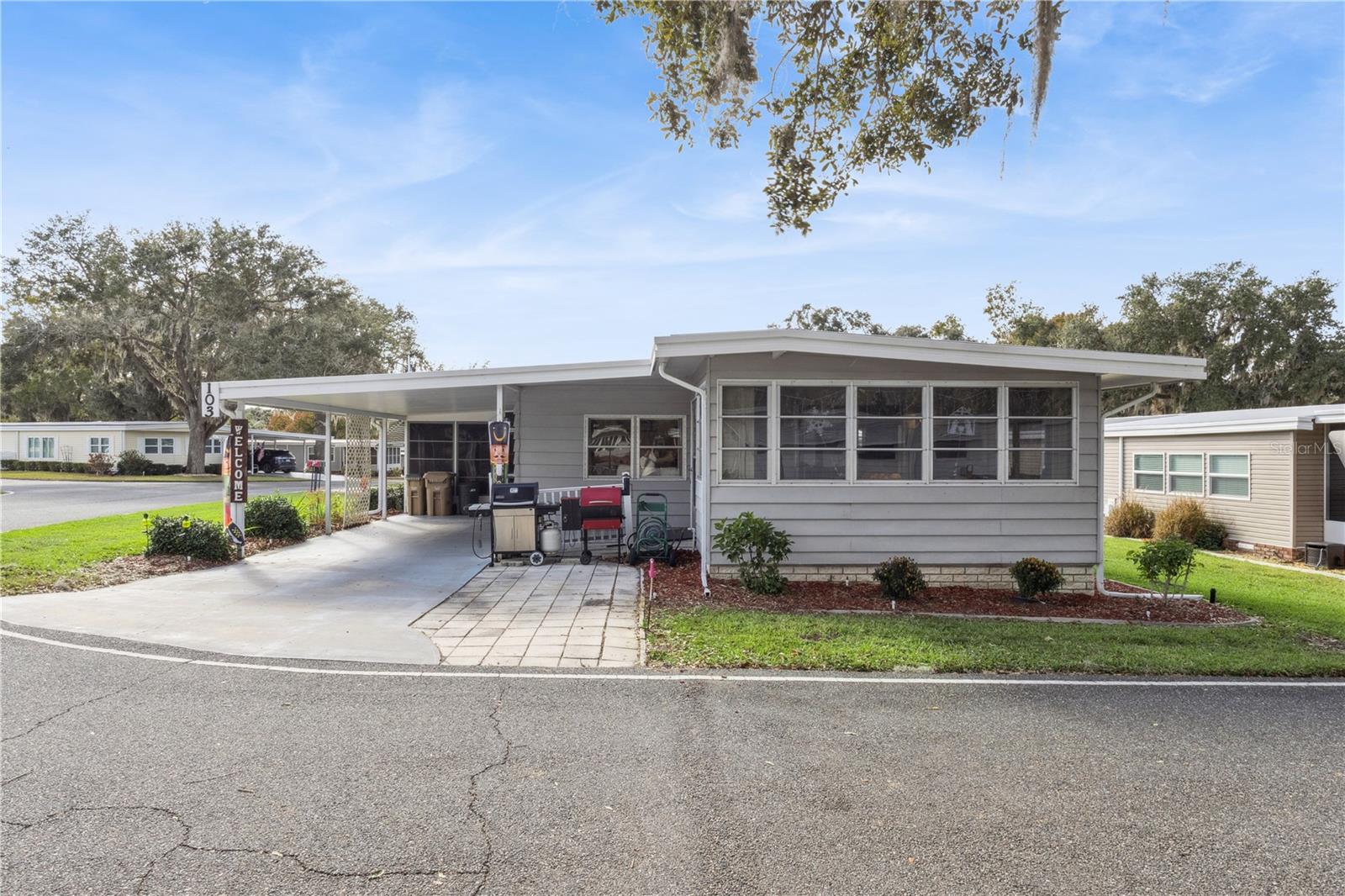 HAWTHORNE AT LEESBURG A COOPERATIVE UNIT - Residential